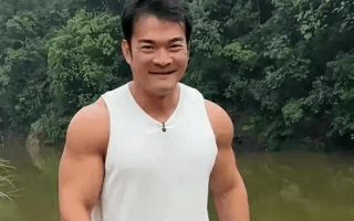 人民日报点名表扬的带货翻车第一人：李维刚卖假肉不甩锅不推诿自掏750万赔偿说到做到粉丝从700万冲到210
